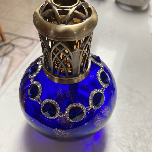 Sapphire bracelet 7 round dark sapphire 184 round clear crystals 9”L Silvertone - Picture 7 of 7